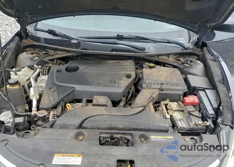 2017 Nissan Altima 2.5 из США, поврежденный, VIN 1N4AL3AP5HC135483